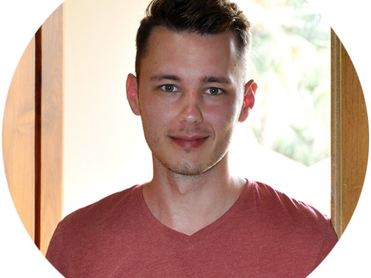 Александр Лебедев