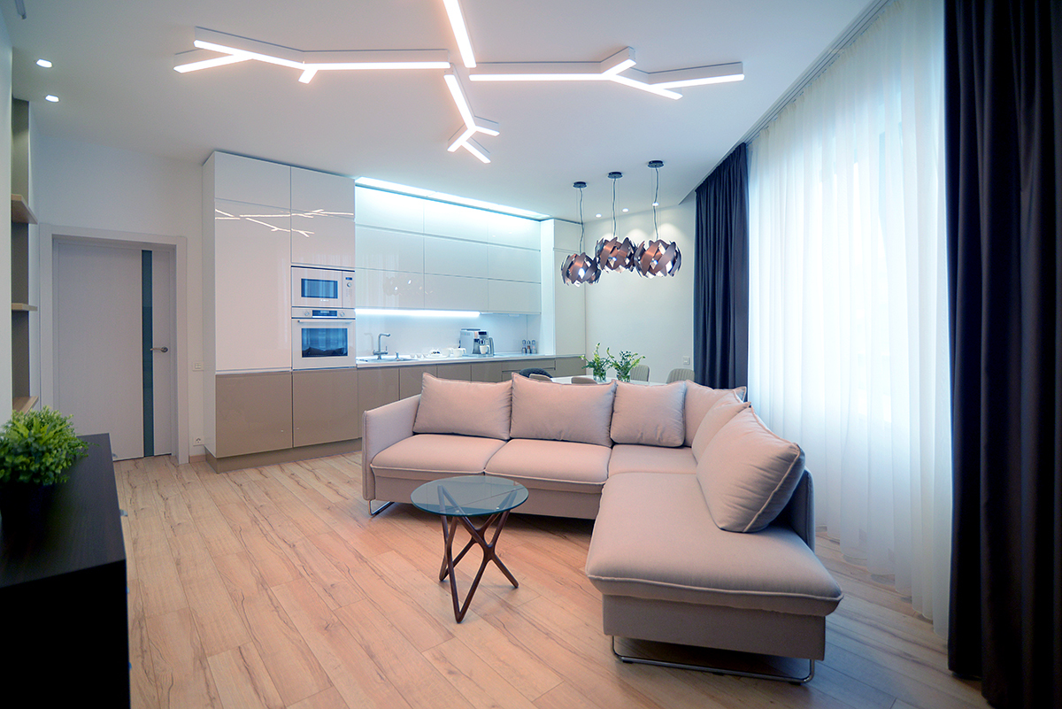 Дом под белым крылом